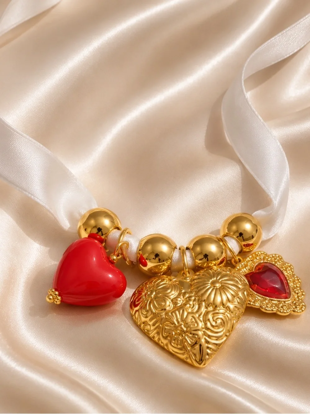 Gold Red Heart Charm Saten Cord Necklace
